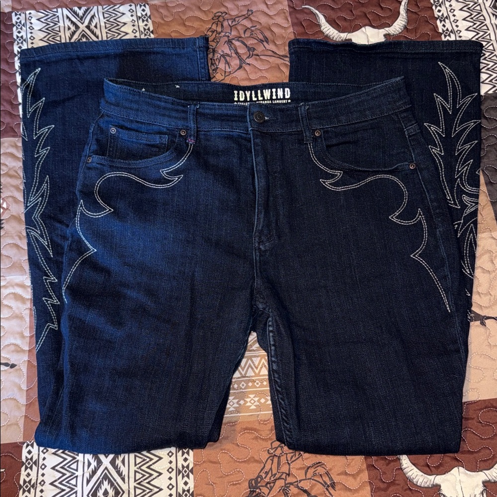 Idyll Wind Boot Stitch Jeans - Picture 2 of 9